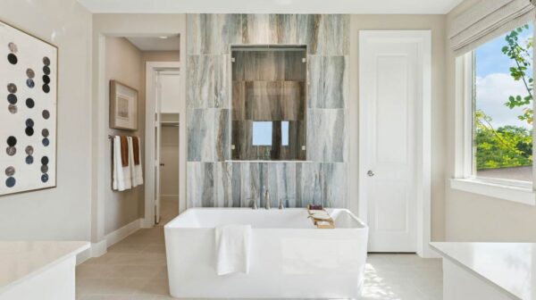 American Legend bathtub