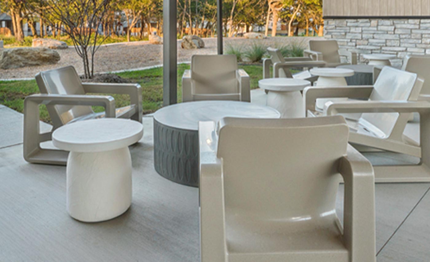 The Hangout poolside